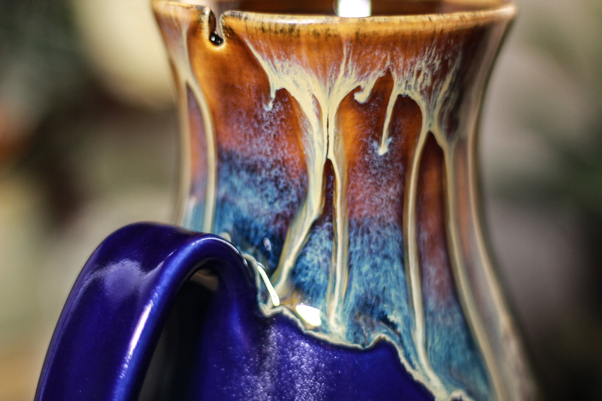 07-D New Wave Barely Flared Notched Acorn Mug TOP SHELF +, 18 oz.