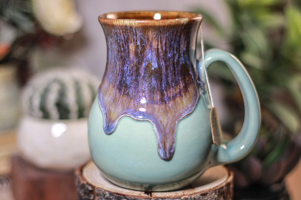 24-E Arctic Wave Barely Flared Notched Mug, 13 oz.