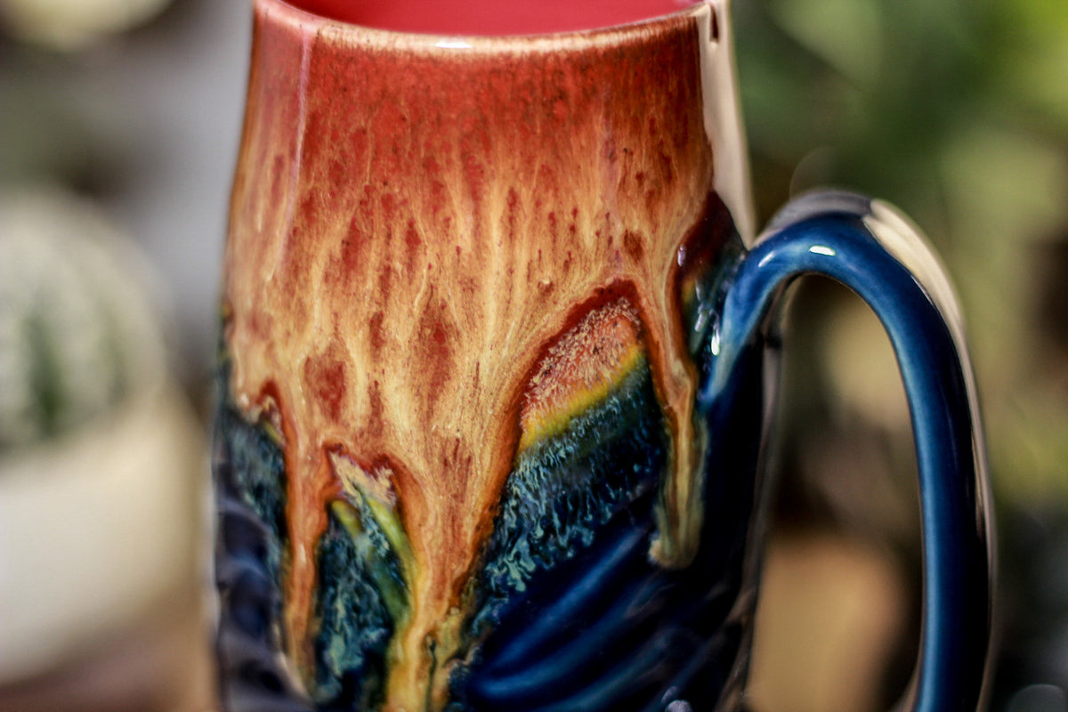 39-C Lava Falls Notched Textured Acorn Mug, 17 oz