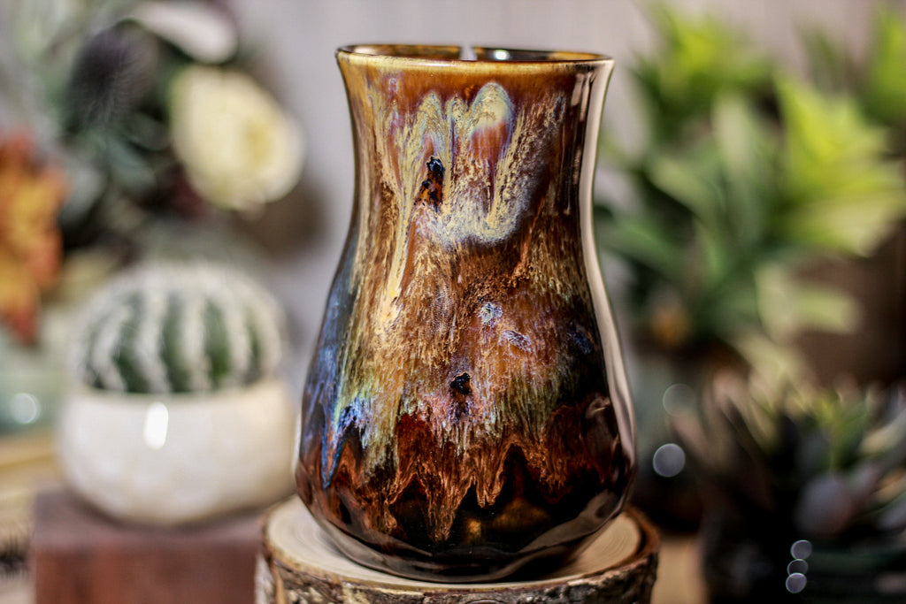 41-B Rainbow Grotto Barely Flared Notched Crystal Mug, 17 oz