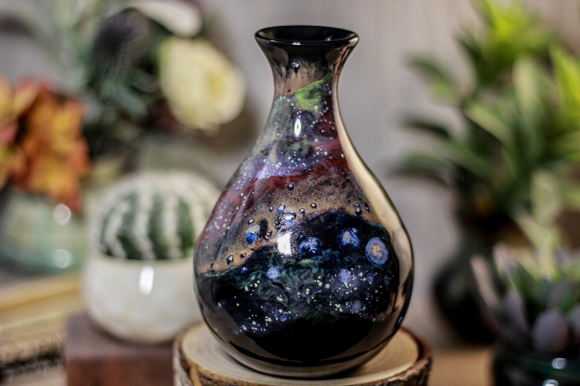 02-P Cosmic Grotto Variation Vase