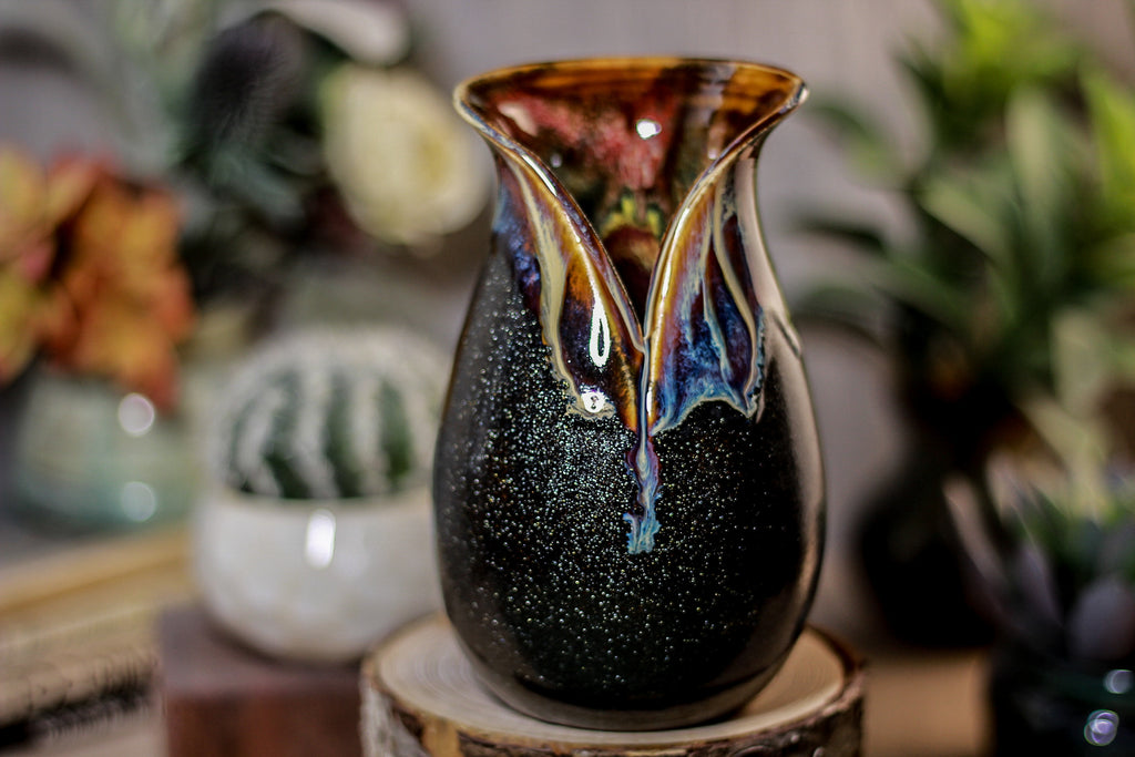 03-P New Wave/Rainbow Grotto Vase
