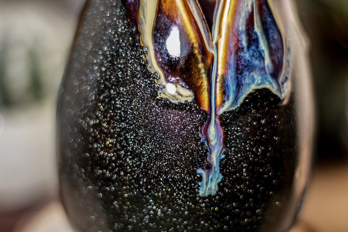 03-P New Wave/Rainbow Grotto Vase