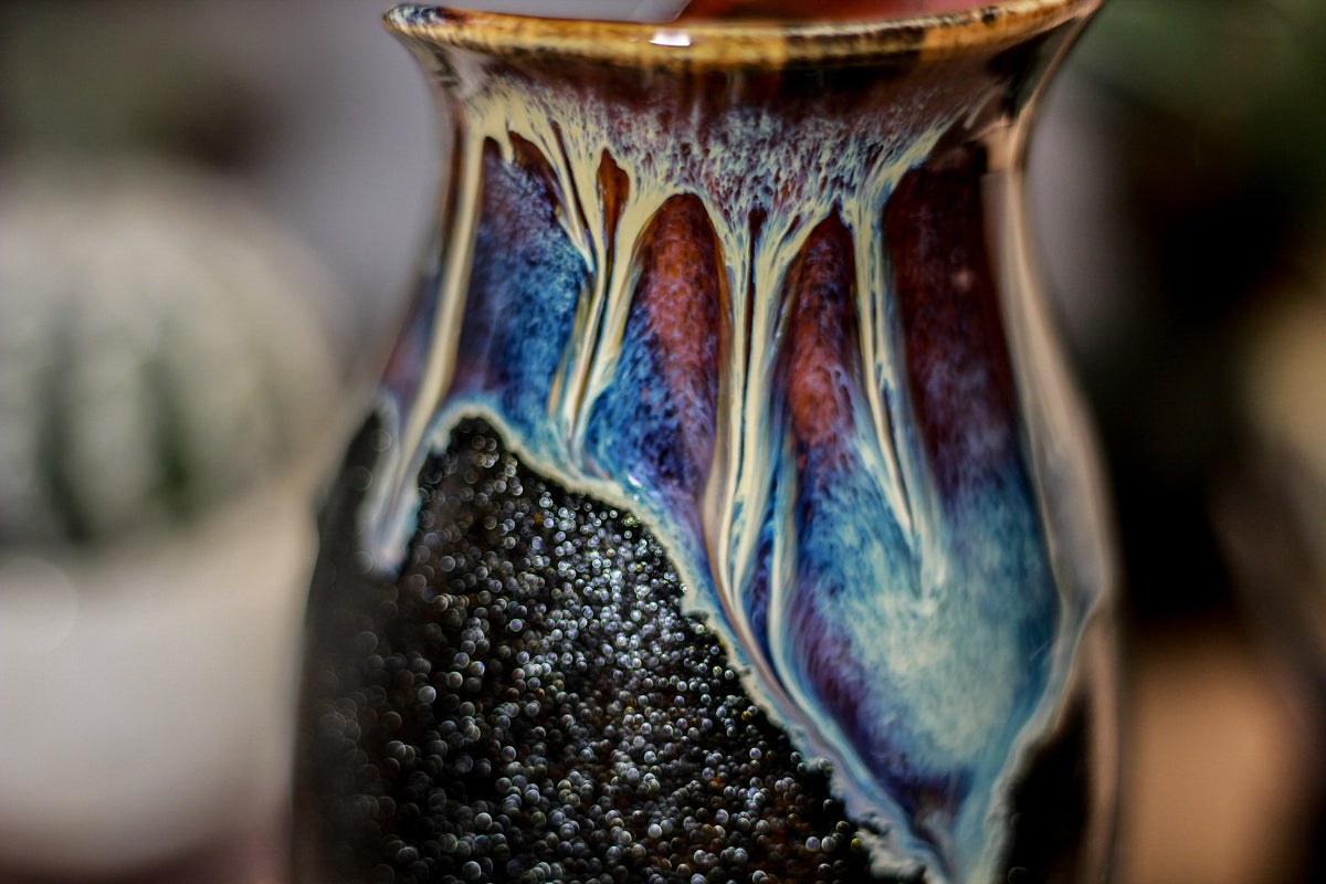 03-P New Wave/Rainbow Grotto Vase