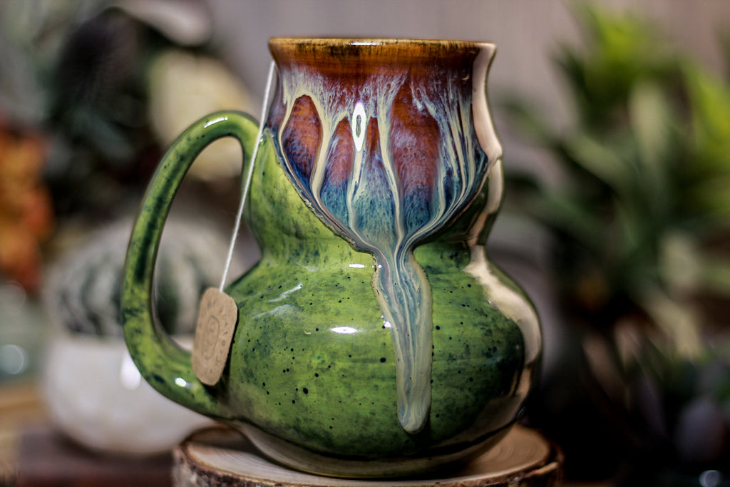 18-D New Wave Barely Flared Curvy Notched Mug, 16 oz.