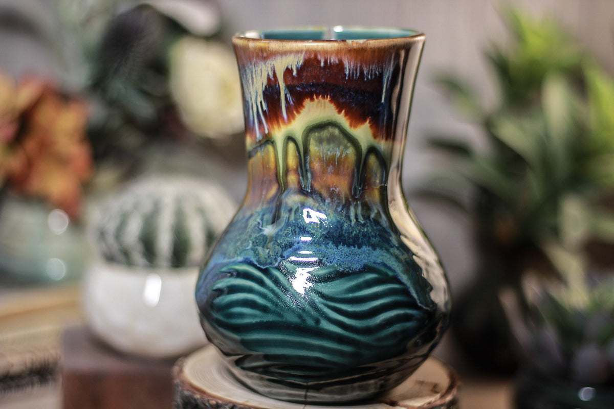 23-A New Earth Flared Notched Textured Mug - MISFIT, 18 oz. - 10% off