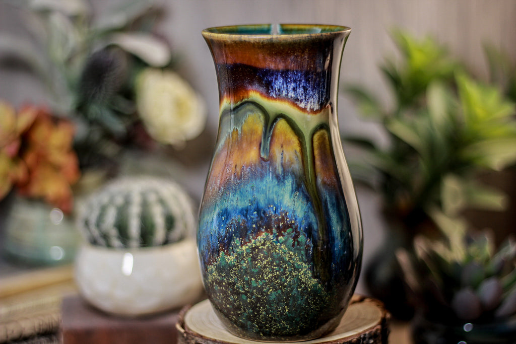 24-A New Earth Barely Flared Notched Mug, 18 oz.