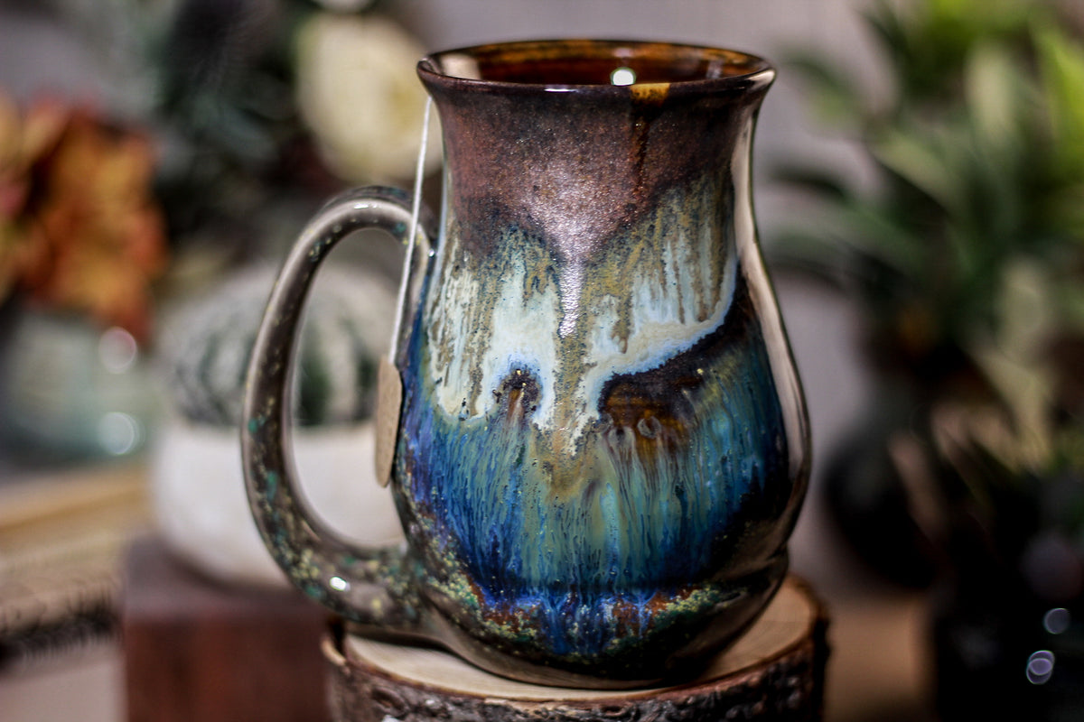 25-B Copper Agate Barely Flared Notched Acorn Mug - MISFIT, 17 oz. - 10% off