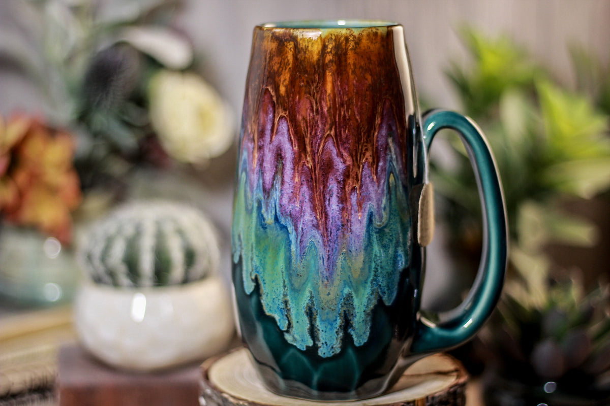 28-B Magenta Haze Notched Crystal Mug, 20 oz.